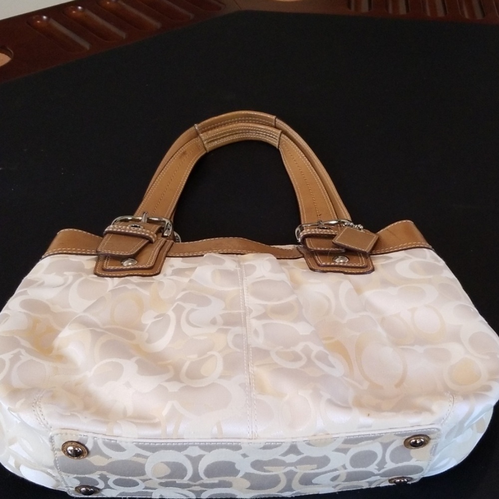 Coach L1093-F15682